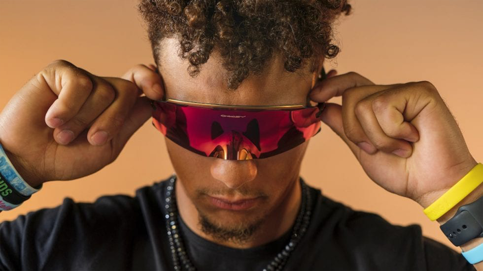 Lo stile cool di Oakley molto di piu che occhiali per lo sport